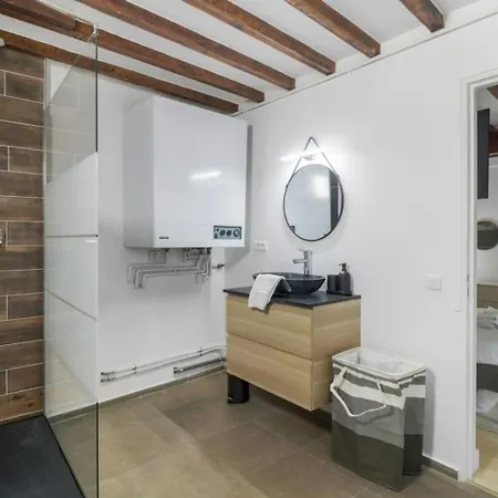 Superb Duplex Located On Rue Mouffetard דירה *