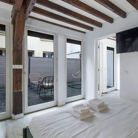 דירה Superb Duplex Located On Rue Mouffetard פריז